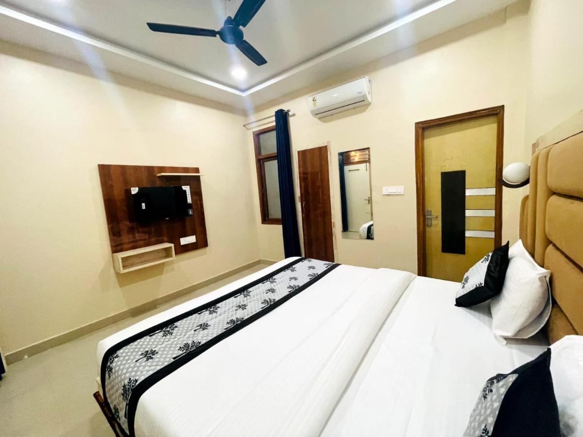 The Sunshine Apartment Agra  Ngoại thất bức ảnh